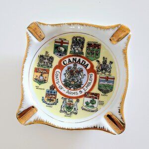 1960s Canada Coat-Of-Arms Ceramic Ashtray, Giftcraft, Made In Japan